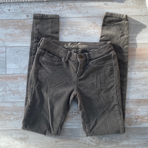 Juicy Couture‎ Green Corduroy Pants - Picture 1 of 5